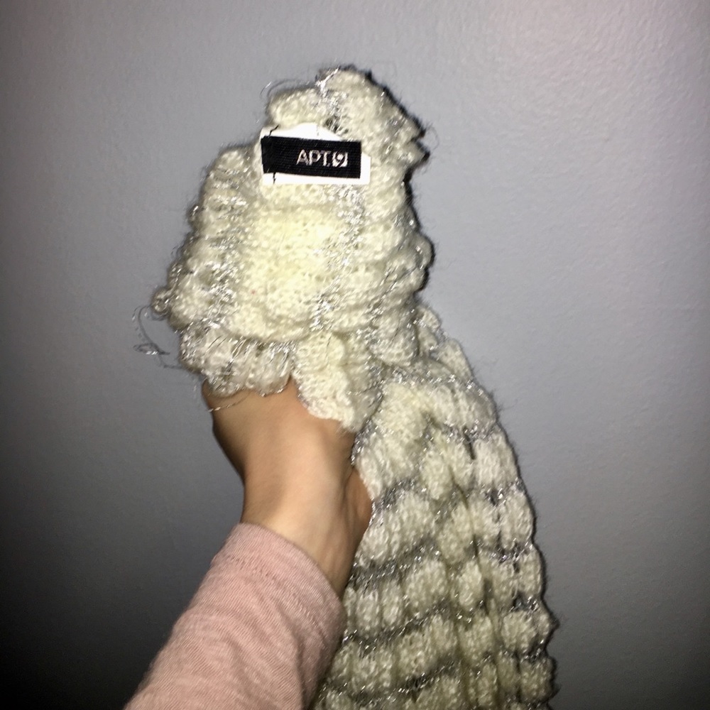 Infinity Scarf - Picture 3 of 3